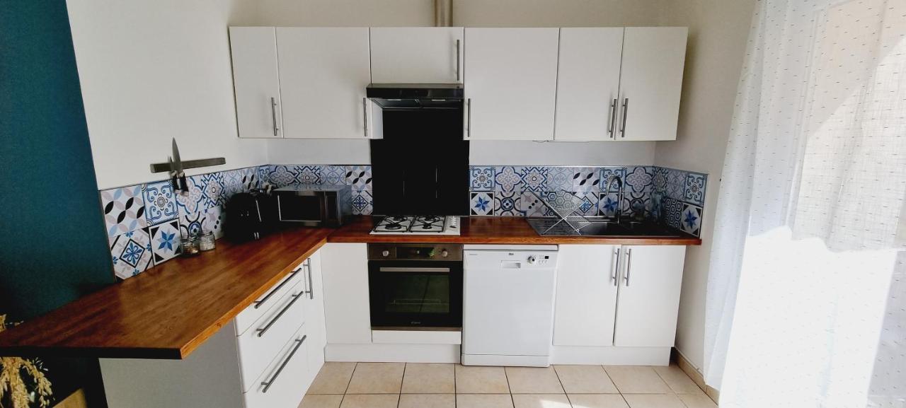Agreable Appartement Avec 2 Places De Parking Dans Le Garage Beziers Exterior photo